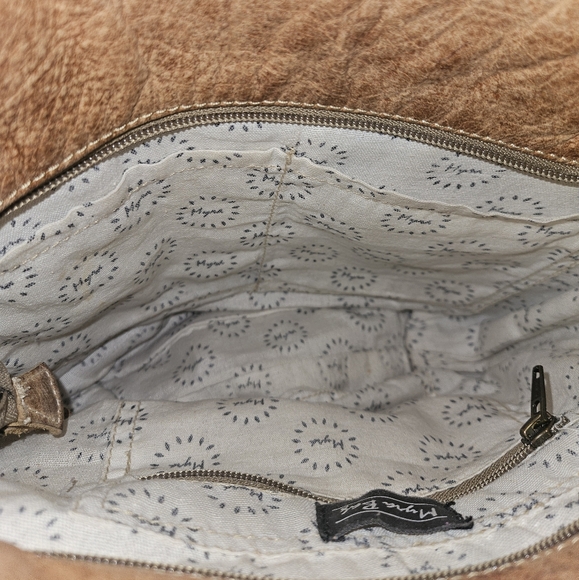 Myra Bag Western Cow Hide Front Pocket Leather Messenger Crossbody Bag - Picture 8 of 13